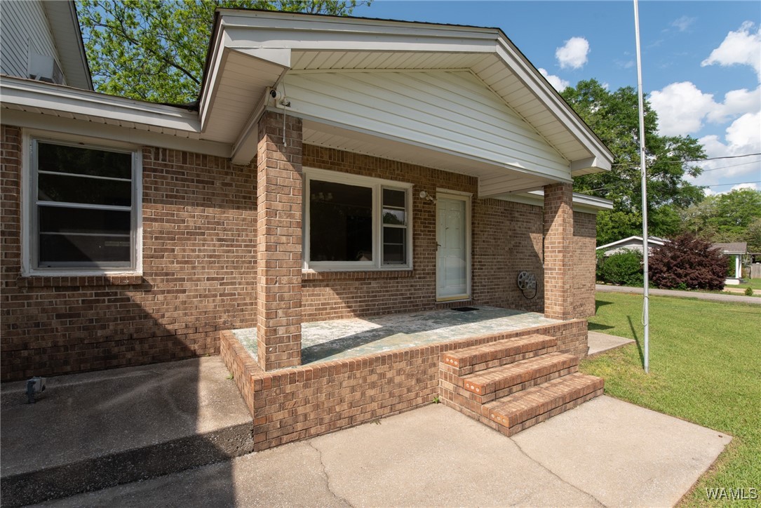 5300 Candlewood Drive Dr, North Port, Alabama image 7