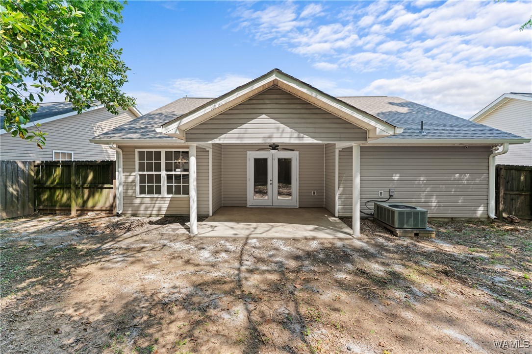 370 Holly Berry Lane, Moundville, Alabama image 6
