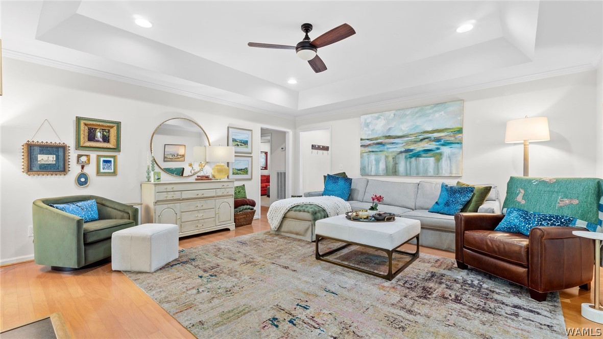4603 Overlake Circle