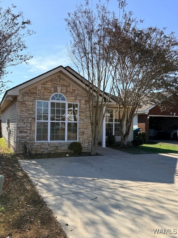 2431 Starlight Drive