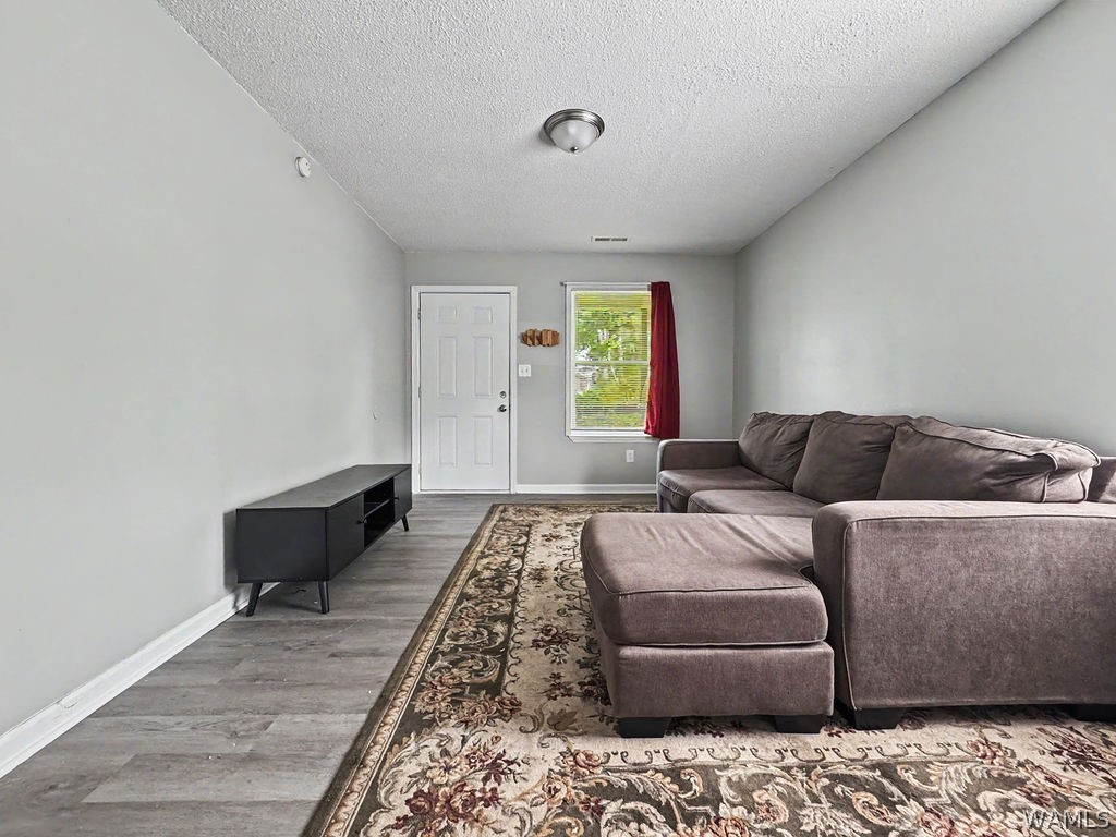 2313 Wesley Ave SW
