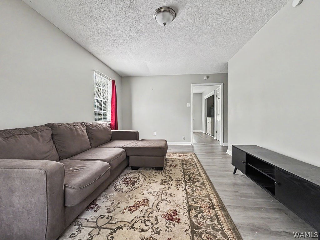 2313 Wesley Ave SW