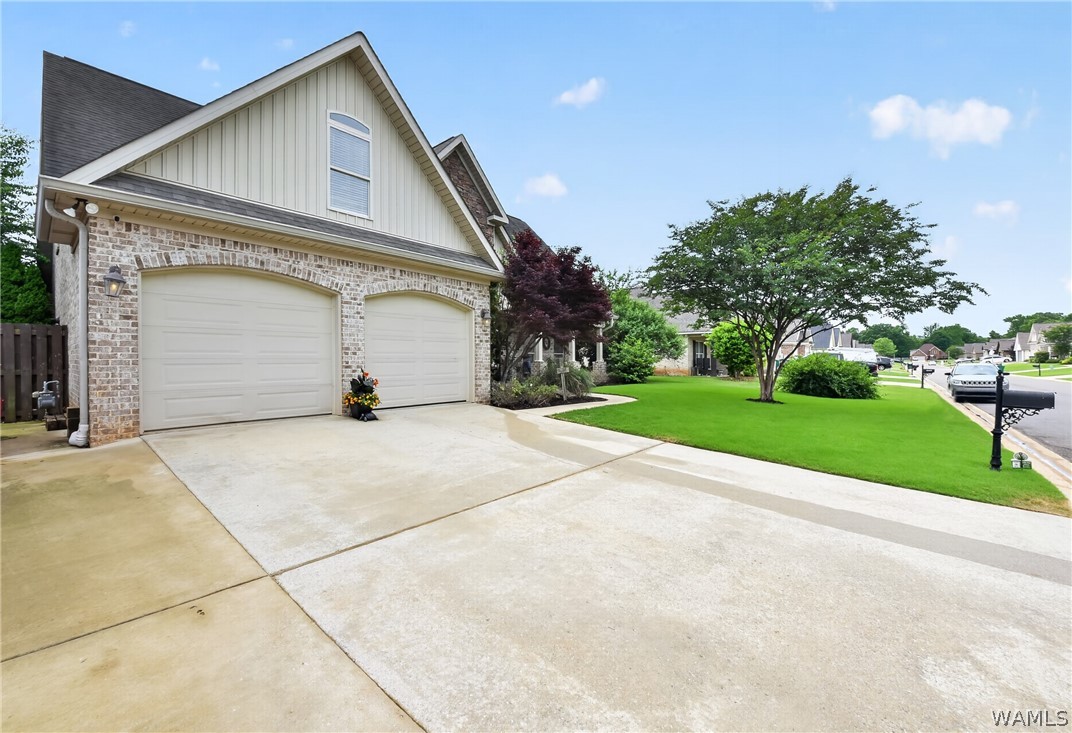 12448 Orchard Trace