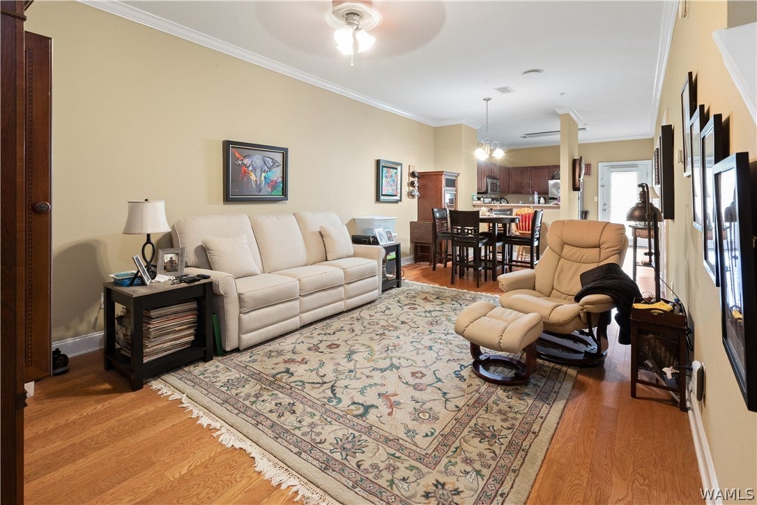 3218 Veterans Memorial Parkway 513