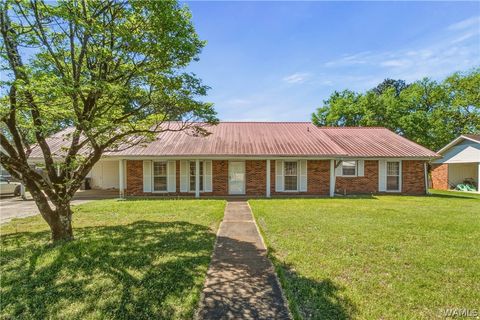 2564 Twin Manor Northport AL 35476