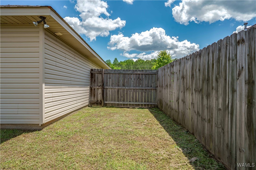 12956 Garden Creek Lane, North Port, Alabama image 29