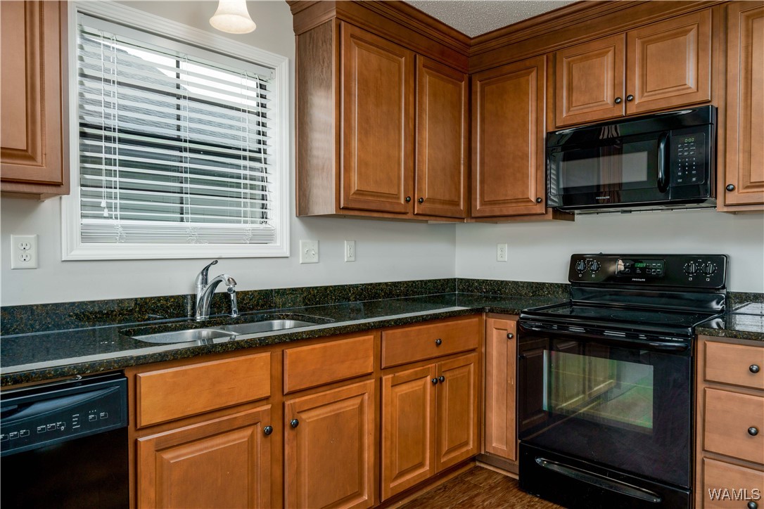 12956 Garden Creek Lane, North Port, Alabama image 9
