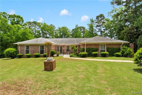 Homes For Sale - 601 Innsbruck Court<br/> Tuscaloosa County, North Port, AL 35473