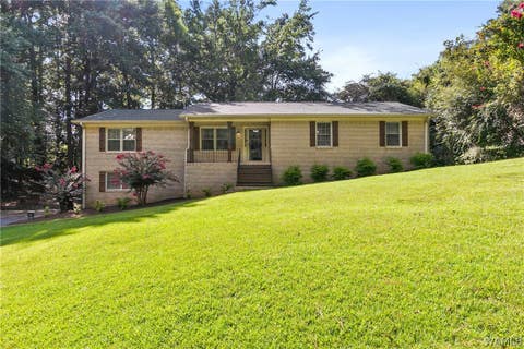 Homes For Sale - 4716 Oneida Avenue<br/> North Port, AL 35473