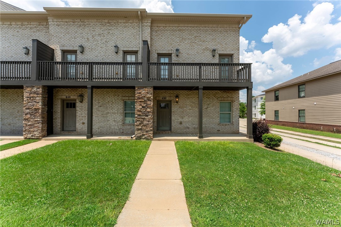 440 Wesley Place
