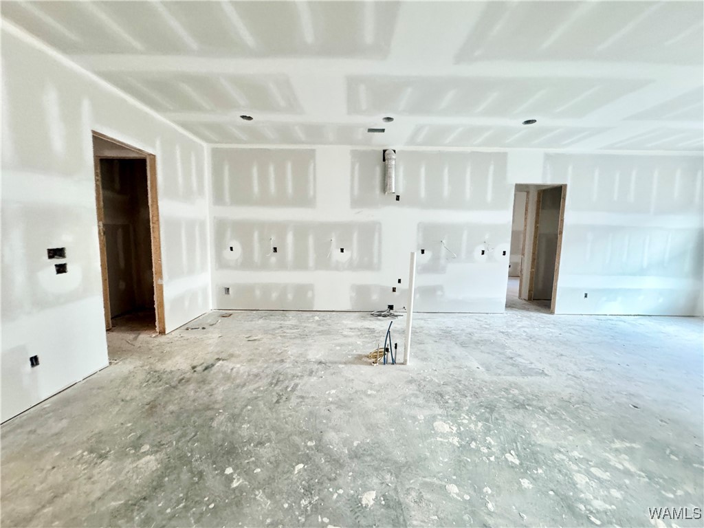 6038 Rosemeade Street