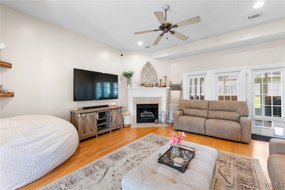 2600 Lauren Street, North Port, Alabama image 9