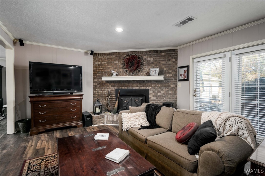 8732 Lodge Lane, Cottondale, Alabama image 11