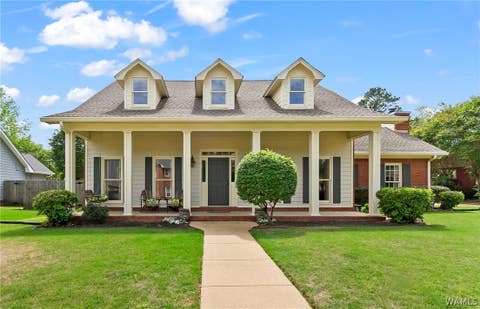 Homes For Sale - 2105 Brandon Parkway<br/> Tuscaloosa, AL 35406