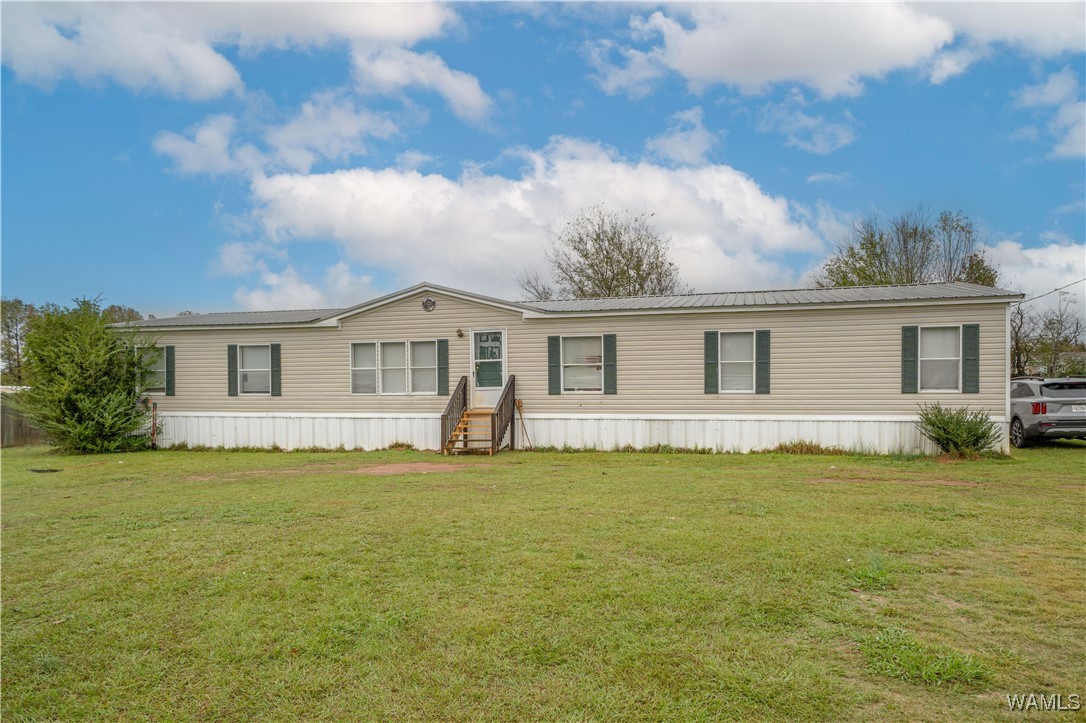 245 Broad Leaf Circle, Moundville, Alabama image 1