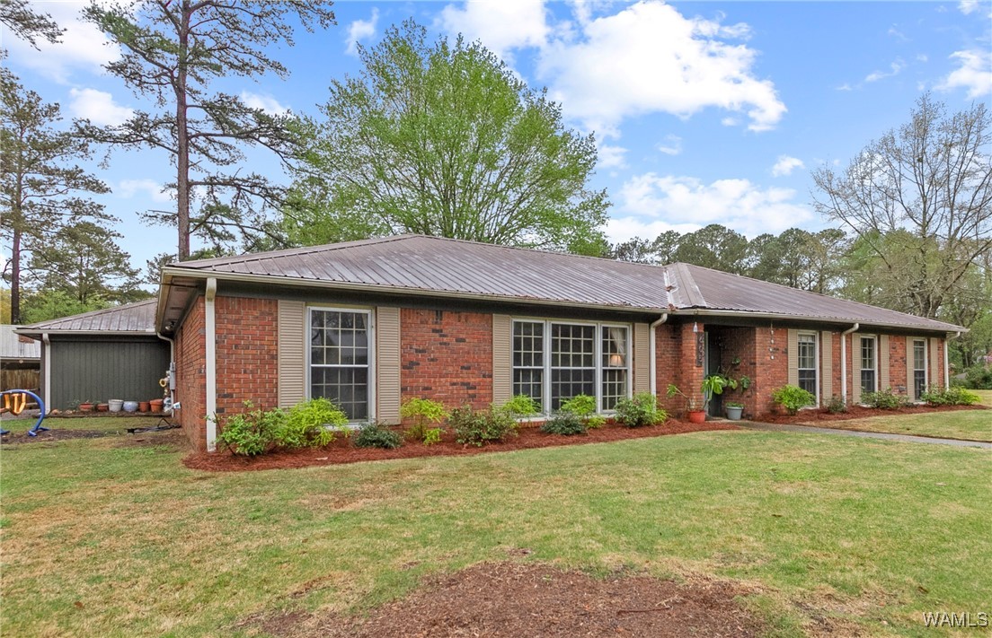 605 Innsbruck Court, North Port, Alabama image 2