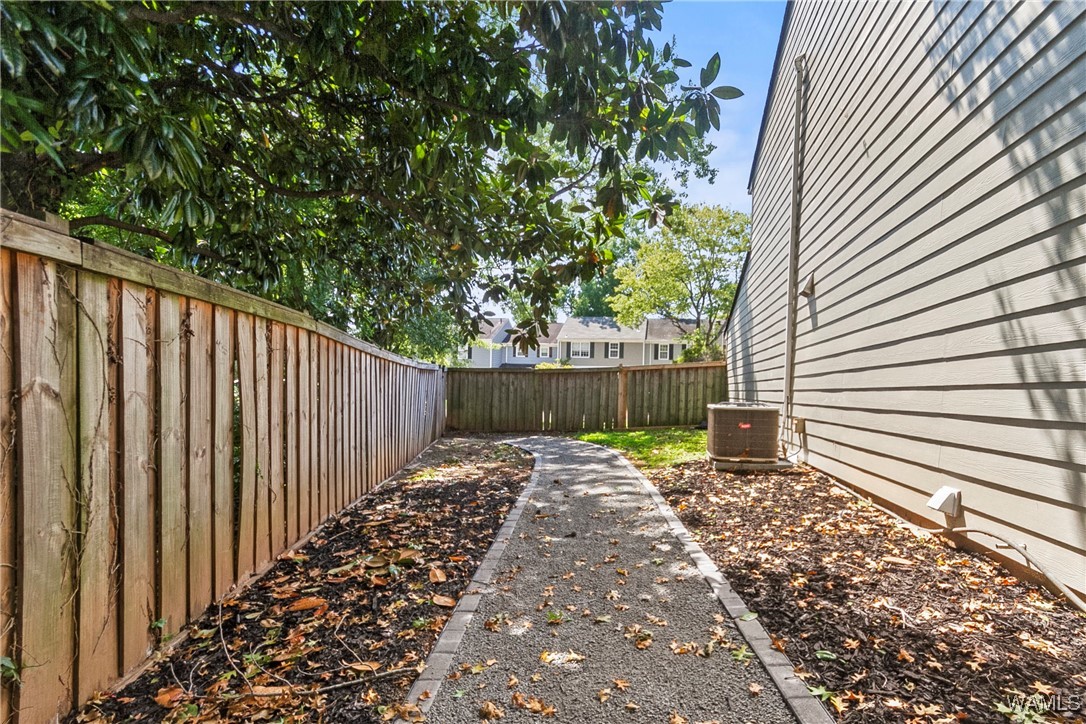 1090 Fairfax Drive, Tuscaloosa, Alabama image 36