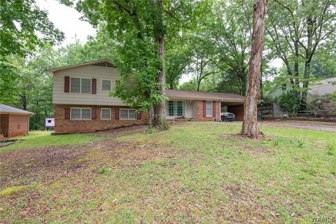 2620 BERKLEY HILLS DR Tuscaloosa AL 35404