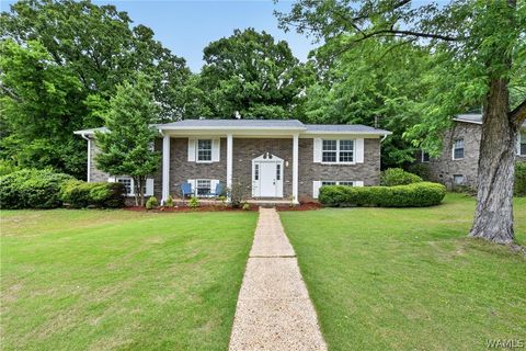 Homes For Sale - 1980 Idlewood Drive<br/> Tuscaloosa, AL 35405