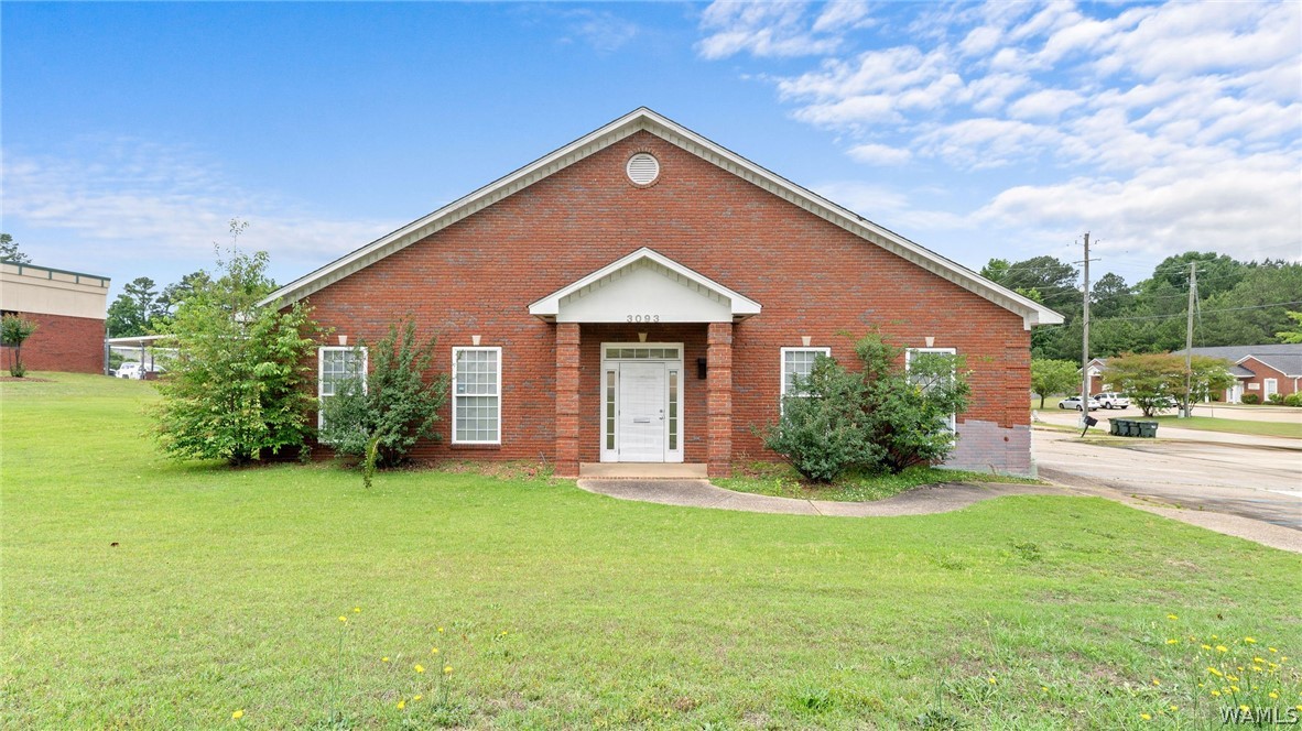3093 Palisades Drive