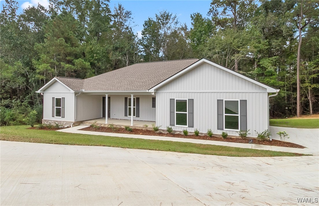 16423 Chase Circle