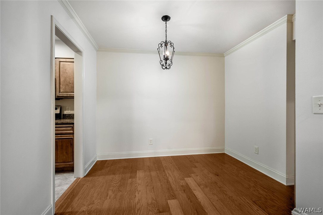 210 15th Street E 60
