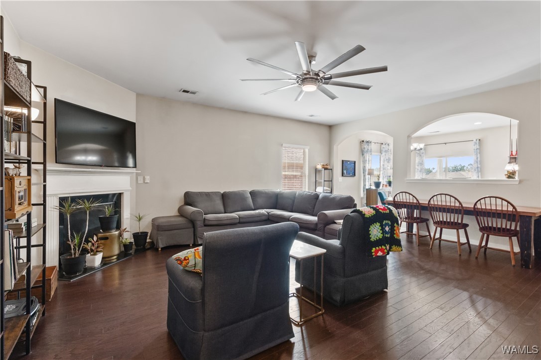 2746 Lily Circle, North Port, Alabama image 8