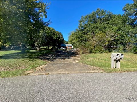 Vacant Land For Sale - 504 24th Street<br/> Fayette, AL 35555