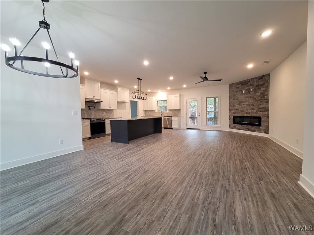 13867 Gilliam Rd