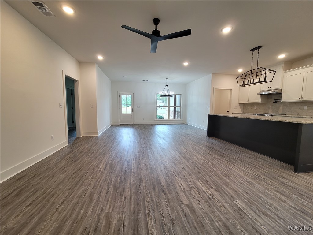 13867 Gilliam Rd