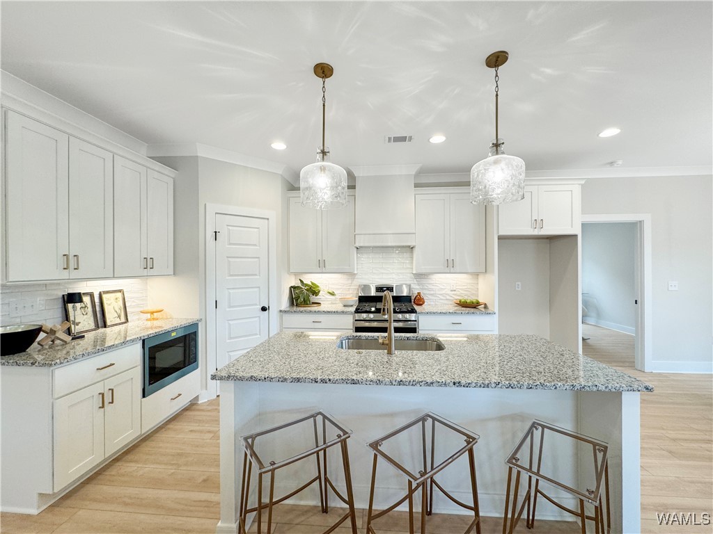 13773 Blackoak Drive