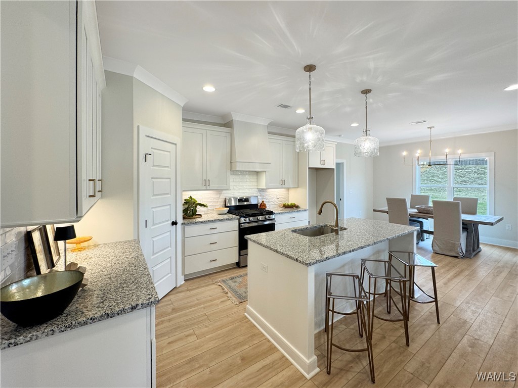 13773 Blackoak Drive