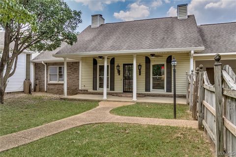 Homes For Rent - 1624 5th Avenue<br/> Tuscaloosa, AL 35401