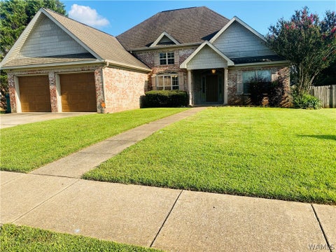 Homes For Sale - 2029 Collier Way<br/> Tuscaloosa, AL 35405