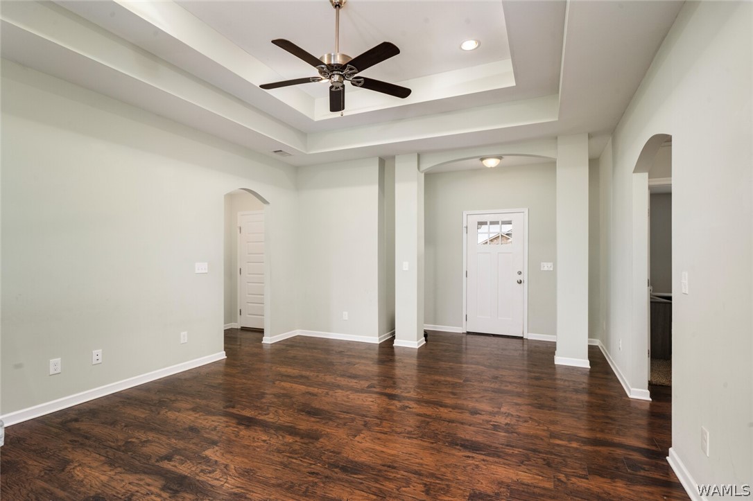 16400 Cherokee Bend Parkway