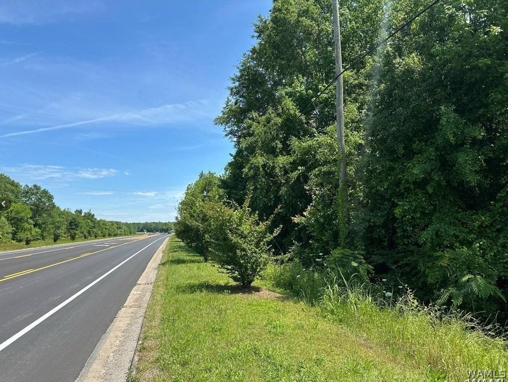 615 Highway 82 E
