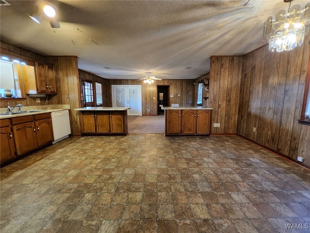 16290 Poe Drive, Cottondale, Alabama image 3