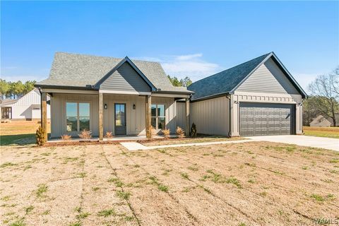 Homes For Sale - 11611 Meadows Road<br/> Berry, AL 35546