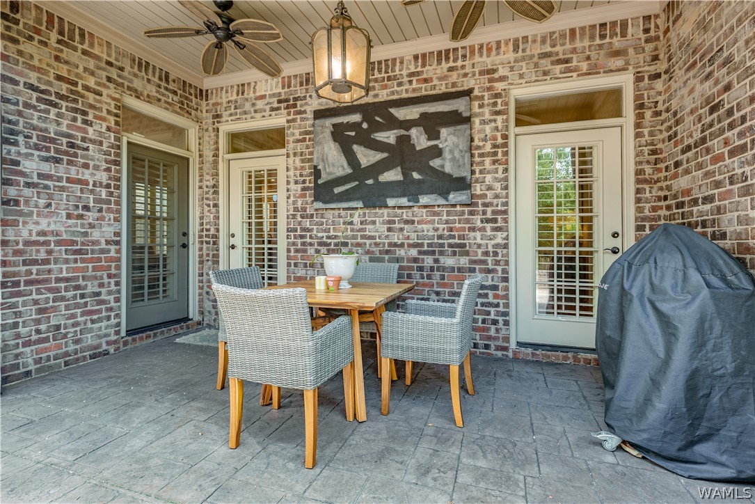 2525 Mclean Circle