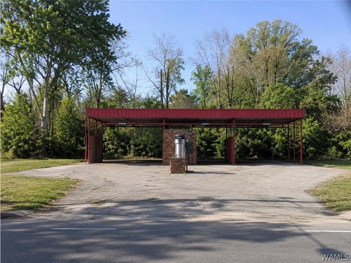 Photo 1 of 8 — 191 Commerce Avenue, Carrollton, AL 35447