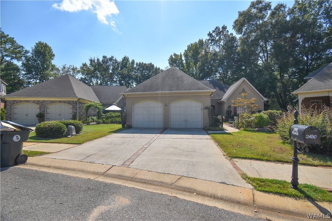 2480 McLean Circle