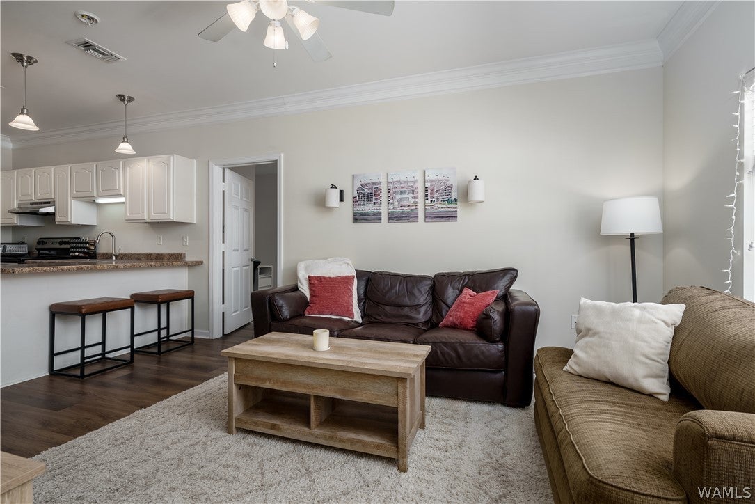 303 Helen Keller Boulevard C330