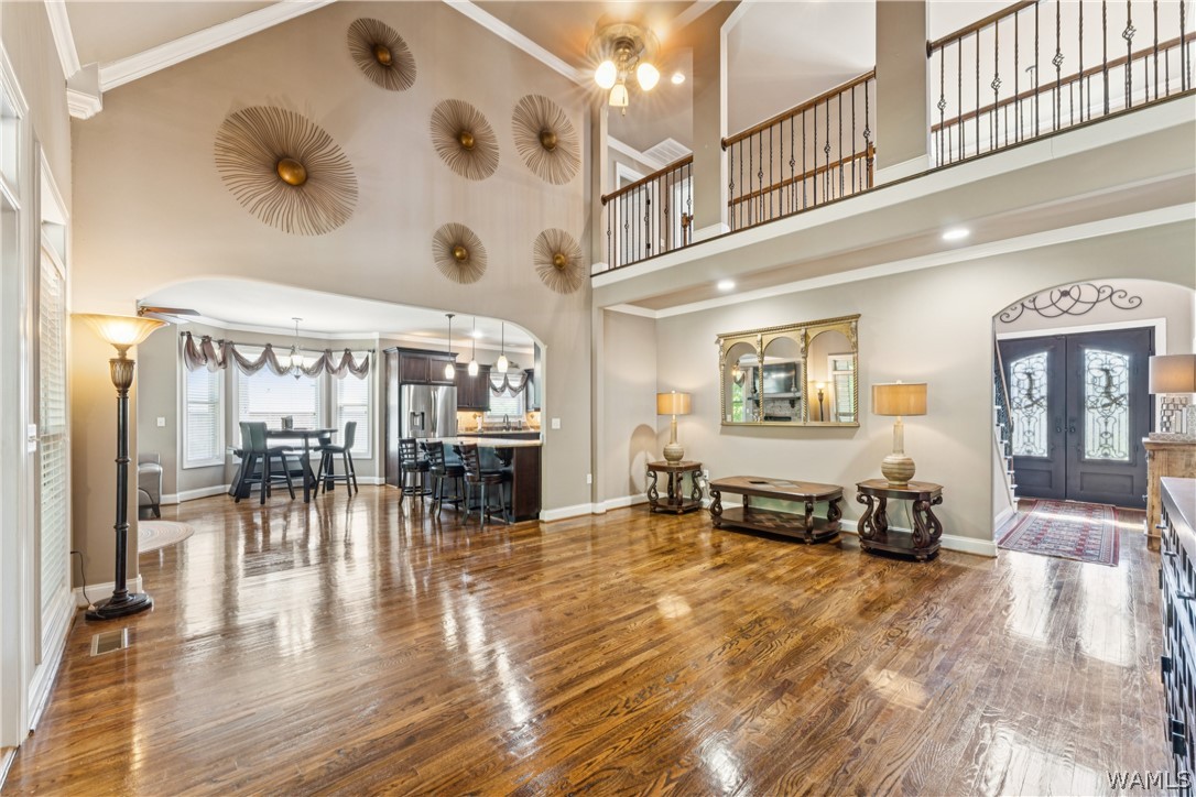 2759 ROSEBAY Lane