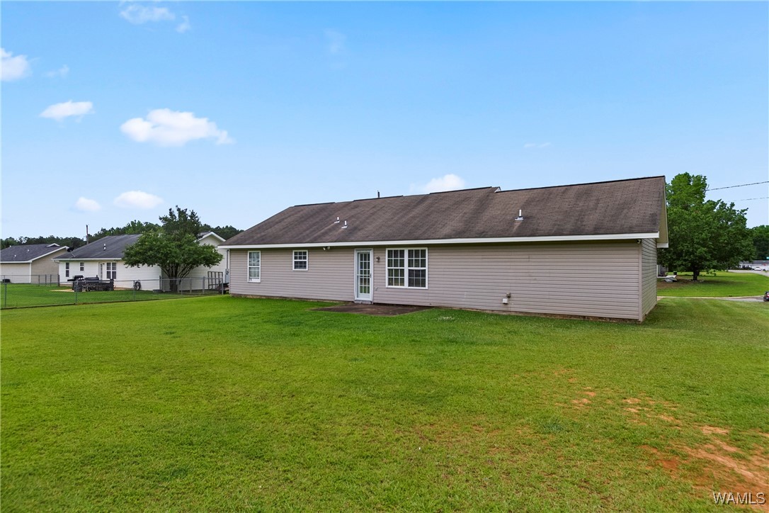 19555 Wenwood Lane, Berry, Alabama image 29