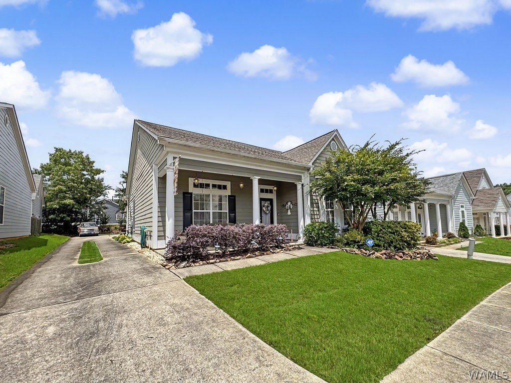 4575 Clubview Dr