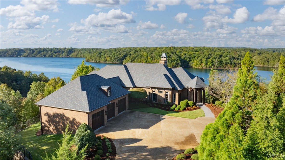 1231 Diamond Point Circle, Tuscaloosa, Alabama image 3