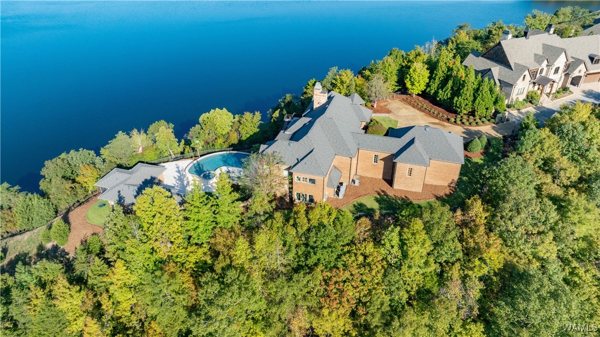 1231 Diamond Point Circle, Tuscaloosa, Alabama image 6