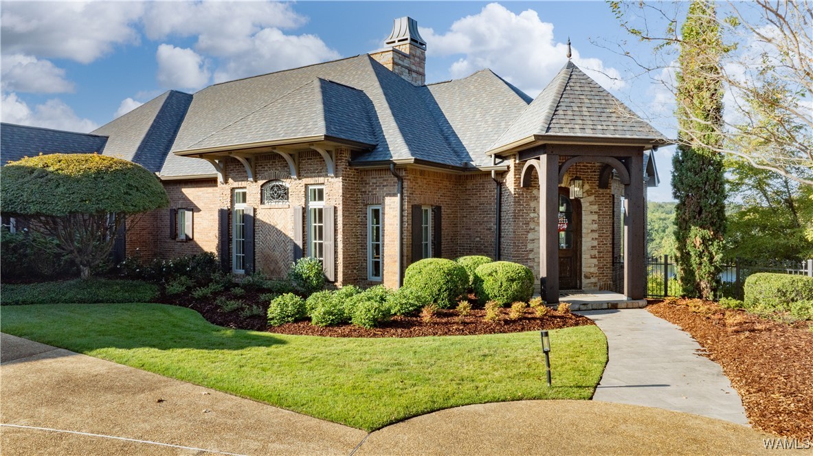1231 Diamond Point Circle, Tuscaloosa, Alabama image 4
