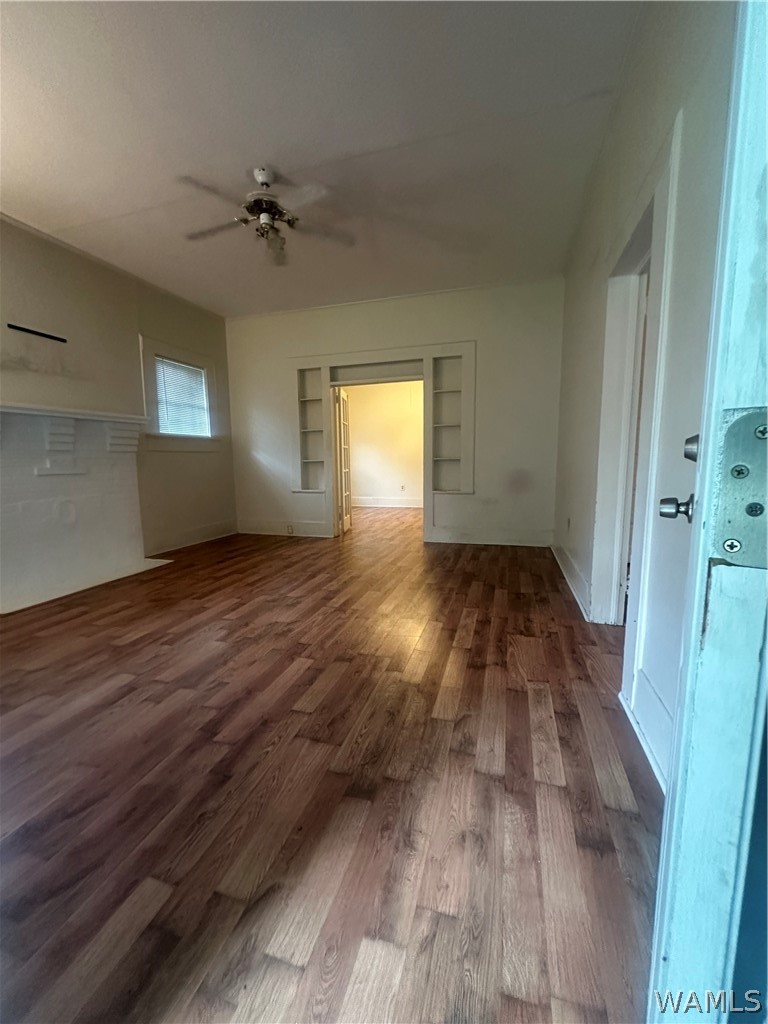 114 3rd Ave NW - Photo 3
