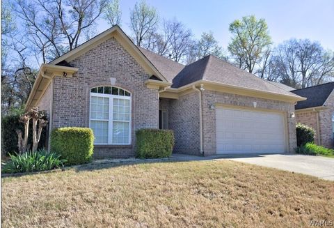 Homes For Sale - 4542 Riverbirch Circle<br/> Bessemer, AL 35022